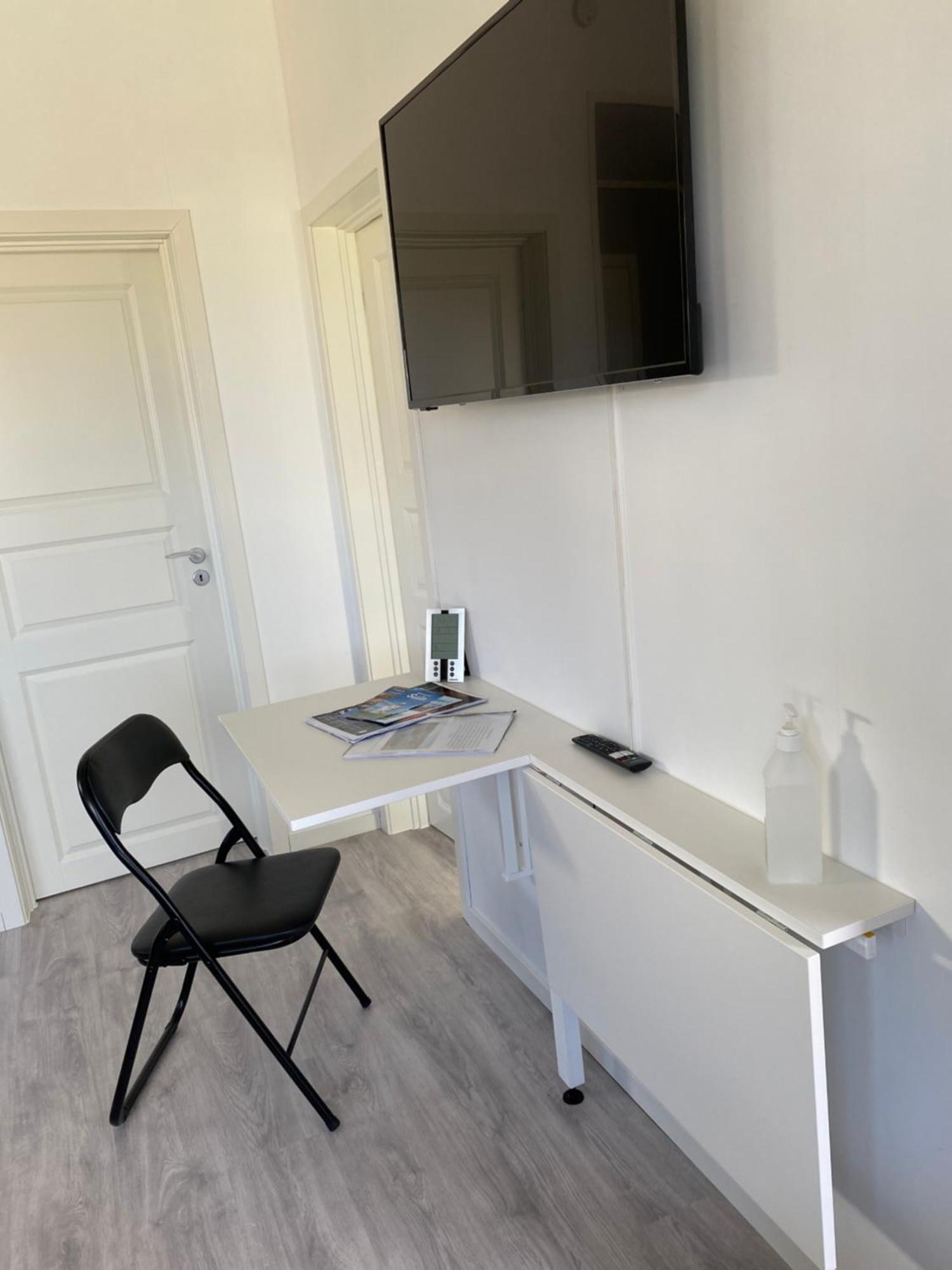Feriehus Med Sjoutsikt Sætra Buitenkant foto